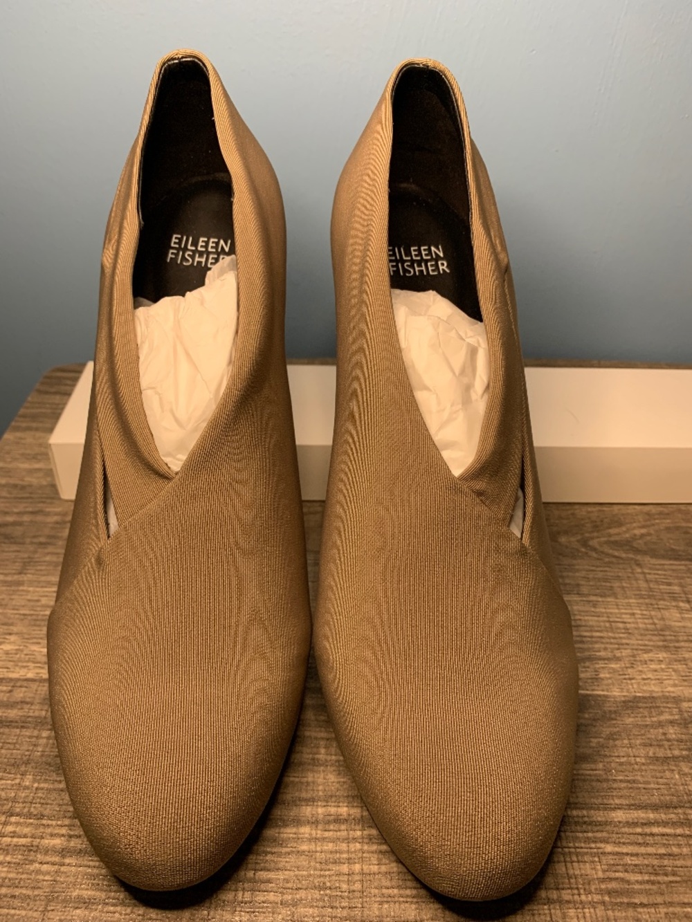 Eileen Fisher Khaki/Tan Pointed Toe Heels